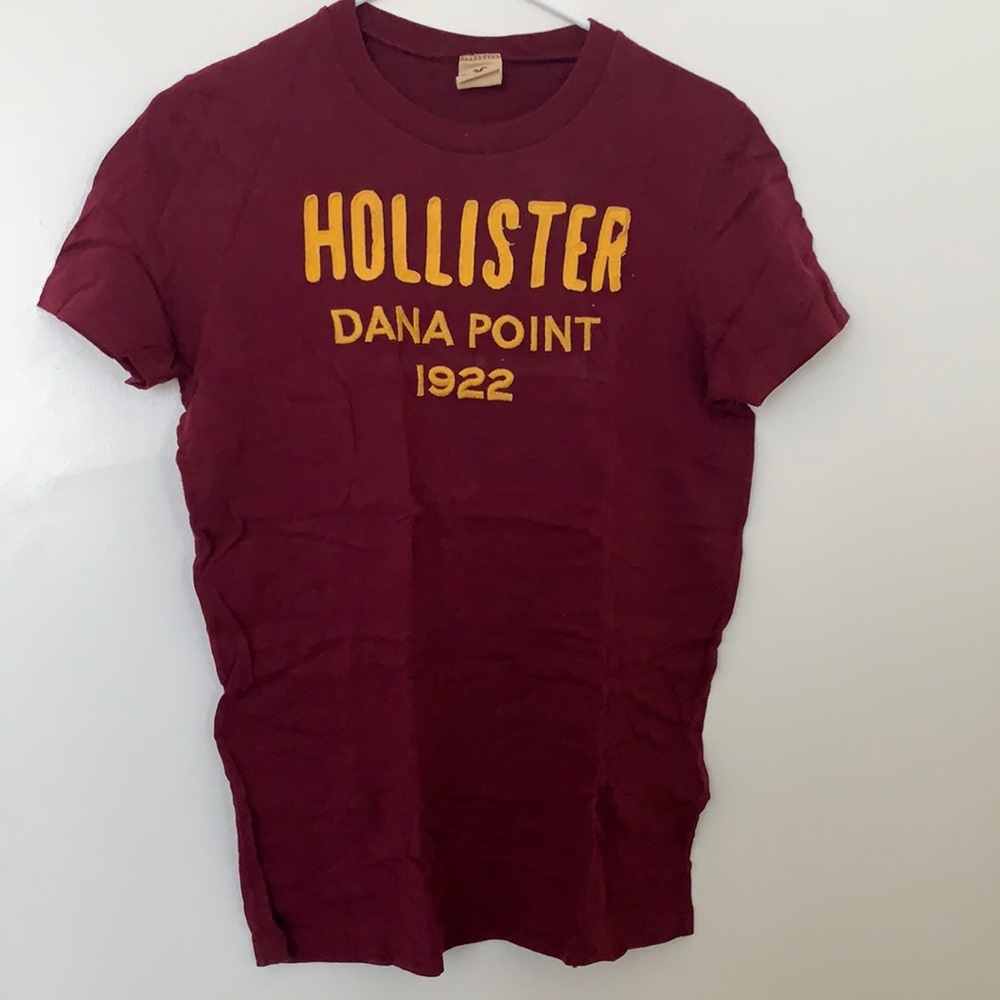 Hollister scoop neck logo tee